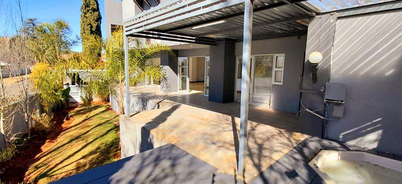 4 Bedroom Property for Sale in Dan Pienaar Free State